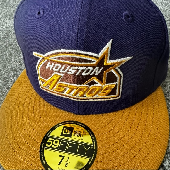 New Era Houston Astros Custom Patch Fitted Hat 7 1/8 Purple Gold NWT Colts .45 - Picture 3 of 11